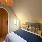 Le Clos Des Pins - - Paisible Nyaraló