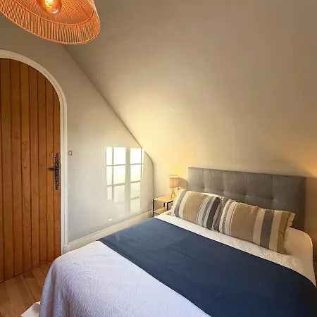 Le Clos Des Pins - - Paisible Holiday home