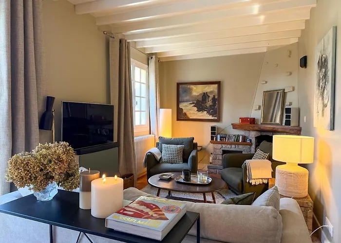 Le Clos Des Pins - - Paisible Hébergement de vacances *