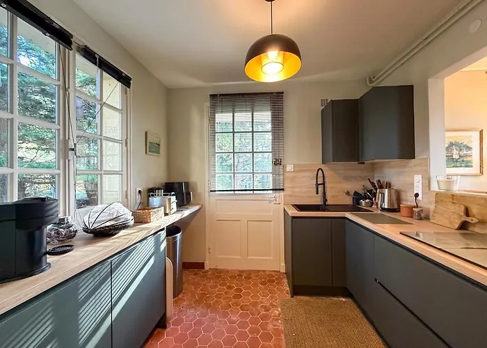 Le Clos Des Pins - - Paisible *