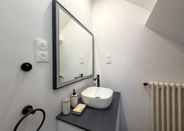 Hébergement de vacances Le Clos Des Pins - - Paisible *